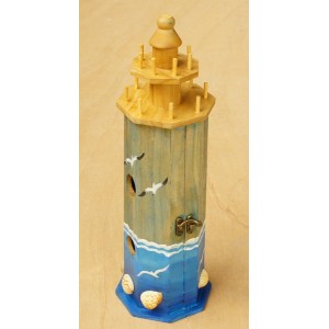 Ξύλινος Φάρος για μια φιάλη ποτού